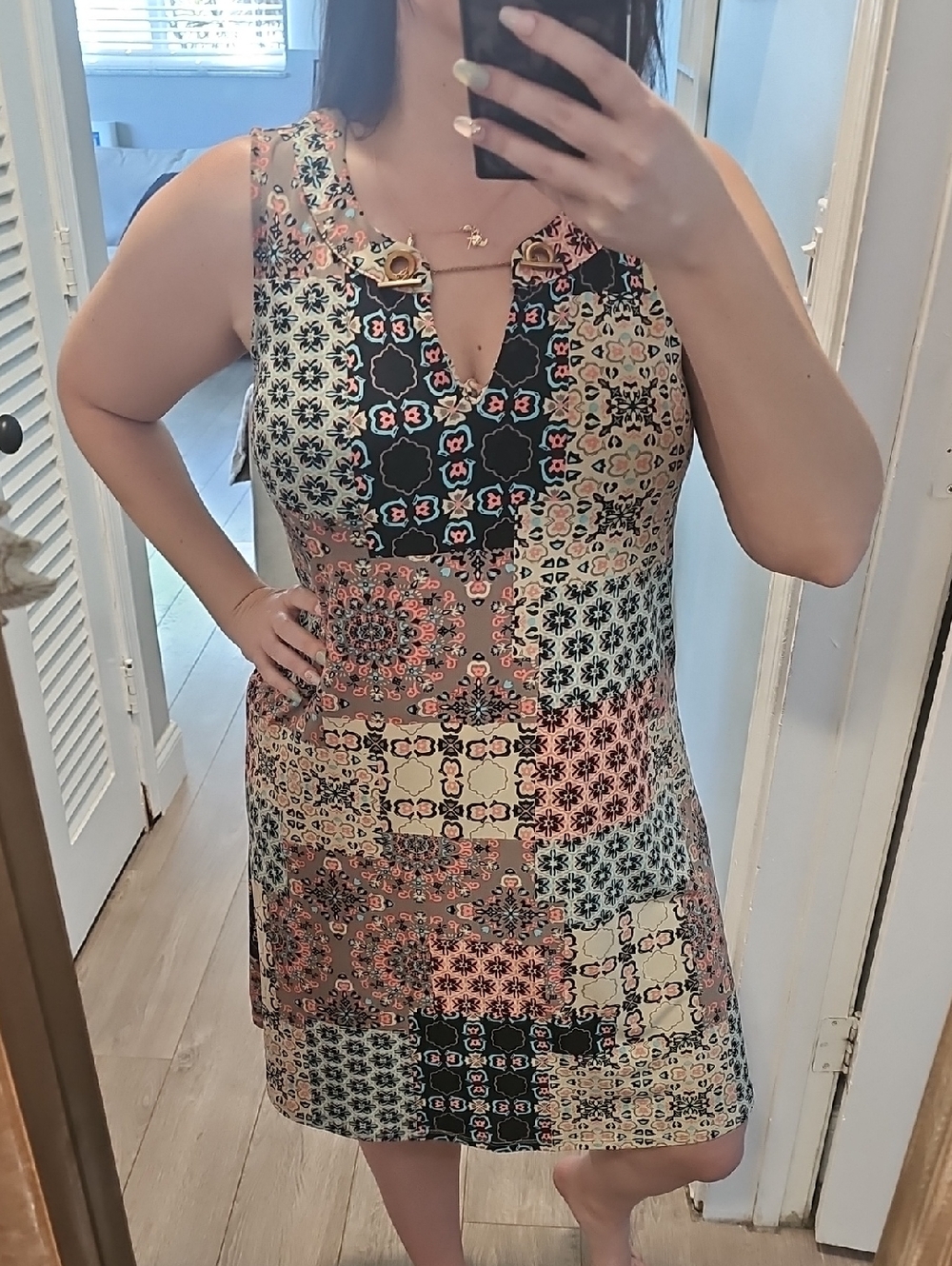 NY Collection Sleeveless Patchwork Print Shift Dress in Peach and Black